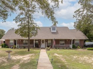 10606 Deer Run, College Station, TX 77845