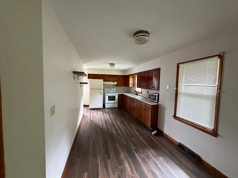 621 Shadoway Dr — Photo 4