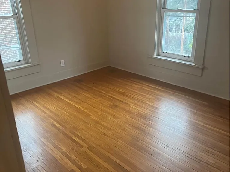 386 E Northwood Ave — Photo 22