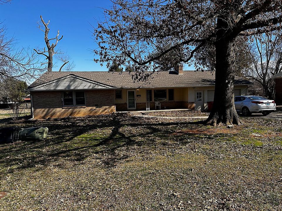 1st image of 306 Elton Dr