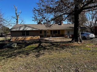 306 Elton Dr, Hopkinsville, KY 42240