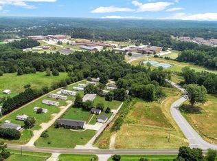 103 Hedgerow Cir, Greenville, SC 29611