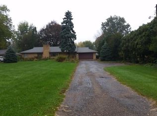 2231 Halsted Rd, Rockford, IL 61103