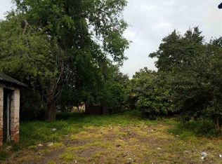 2210 Santa Cleotilde Ave, Laredo, TX 78040