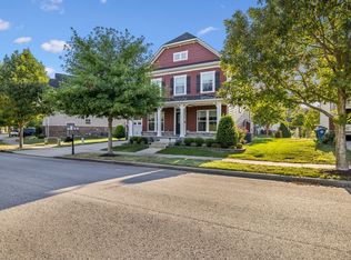 1010 Linden Isle Dr, Franklin, TN 37064