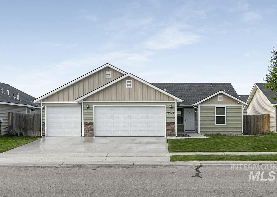 1st image of 9595 W Bigwood Dr