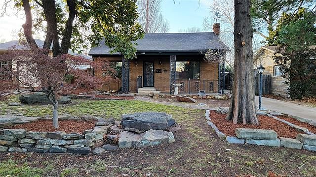 1st image of 916 S Darlington Ave