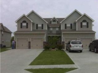 8006 SW 4th St, Blue Springs, MO 64014