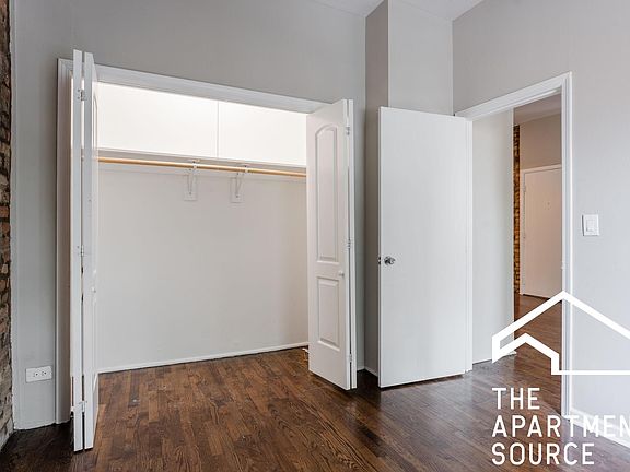4th image of 3409 N Elaine Pl