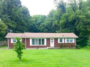 241 Fairway Dr, Nashville, TN 37214