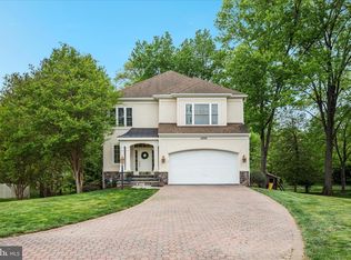 2898 Gretna Pl, Vienna, VA 22181