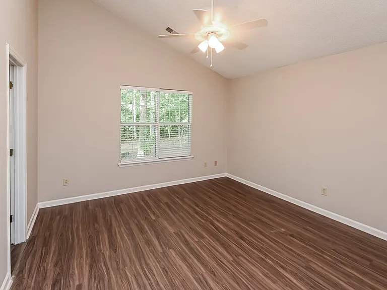 7434 Autumn Trail Dr — Photo 10