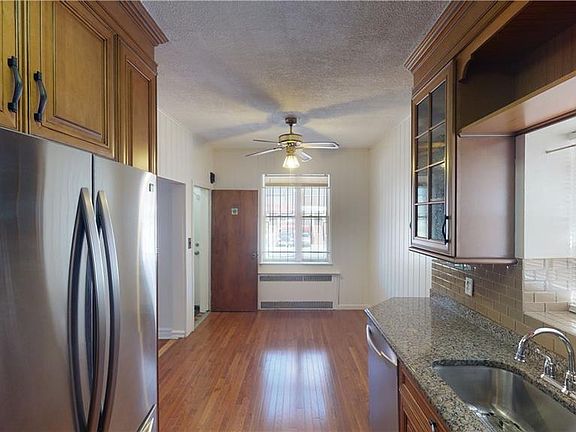 5th image of 8906 Avenue B
