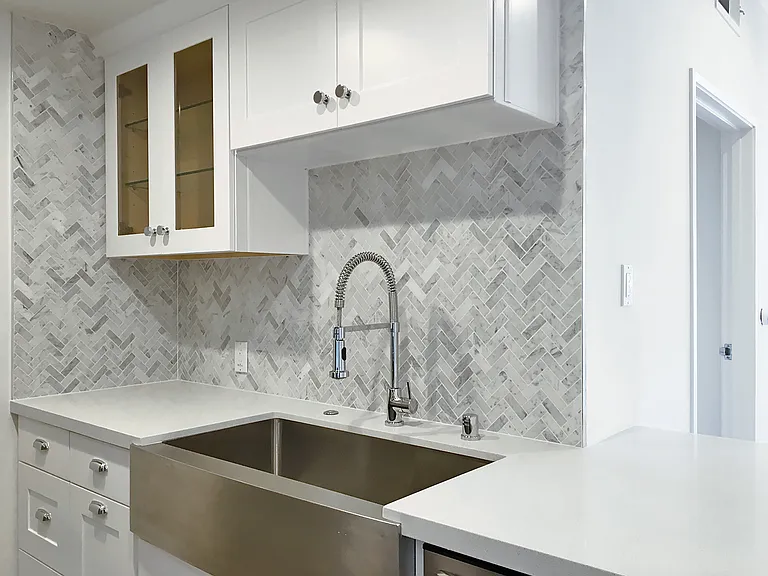 301 S Swall Dr #103 — Photo 10