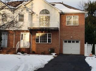 989 Cox Rd, North Brunswick, NJ 08902