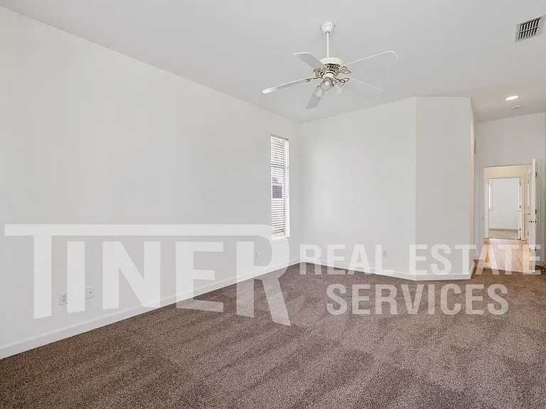 7401 Acorn Glen Loop — Photo 18