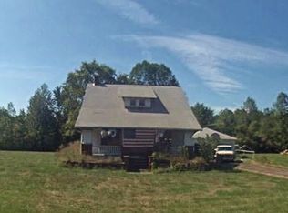 1996 Harris Rd, Sheffield Village, OH 44054