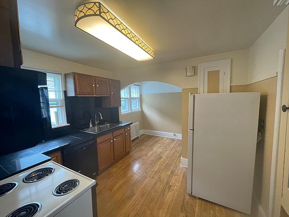 2nd image of 22 Norwood Ave #2