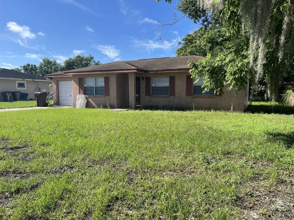 418 E Hillcrest Ave, Lake Wales, FL 33853