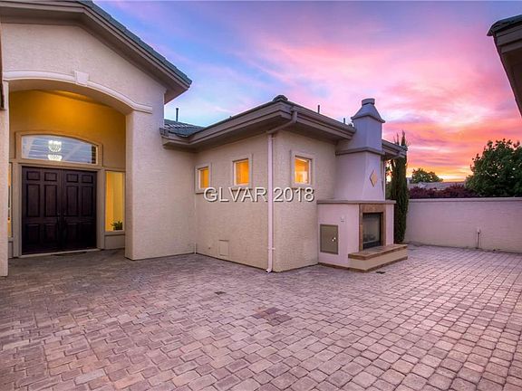 3rd image of 301 Bayswater Ct