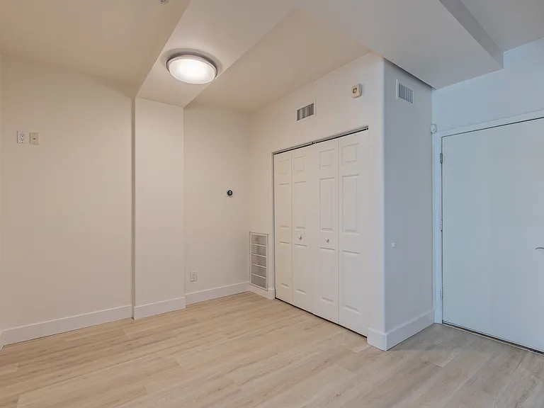 7502 E Earll Dr #3 — Photo 9