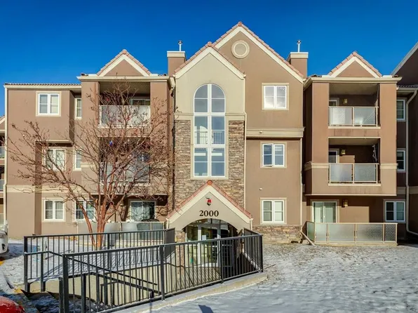 2034 S Edenwold Hts NW #34, Calgary, AB T3A 3Y2