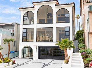 147 Napoleon St, Playa Del Rey, CA 90293