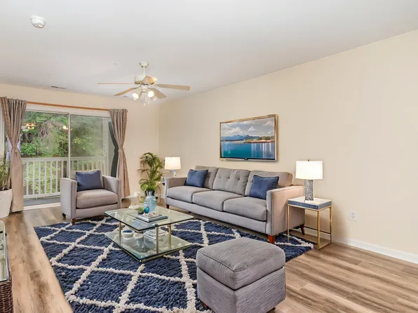 3000 Trailwood Pines Ln Unit 204, Raleigh, NC 27603