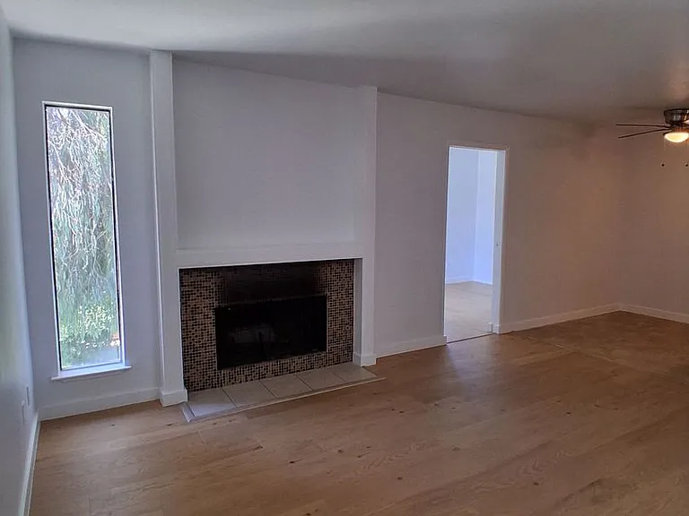 1190 S Winery Ave #222 — Photo 10