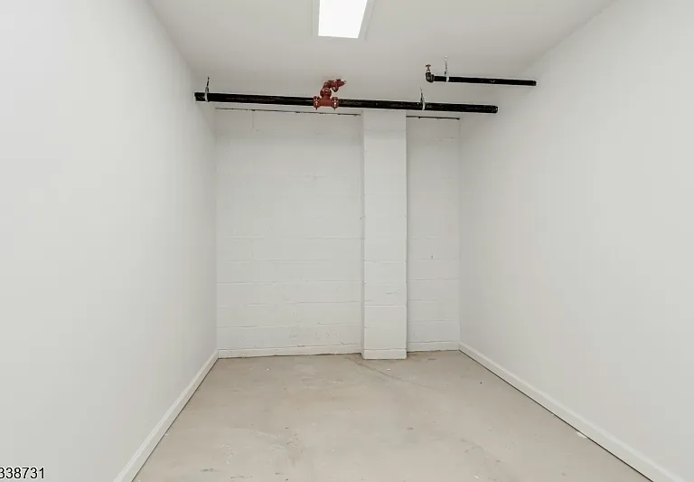 803 Springfield Ave #C — Photo 8
