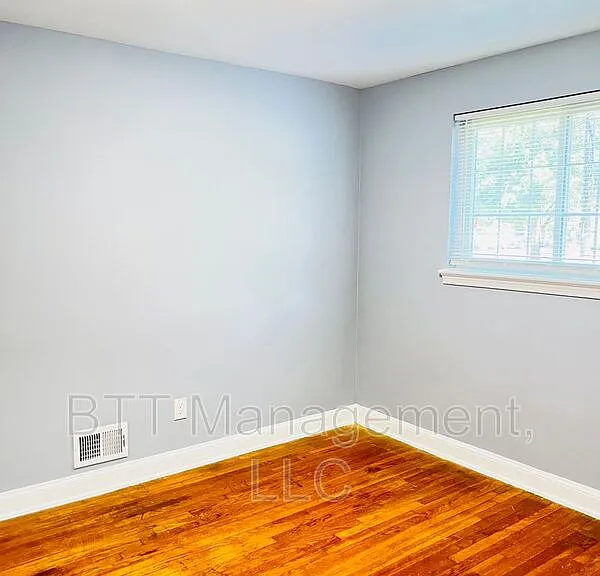 8717 Plymouth St #1 — Photo 18