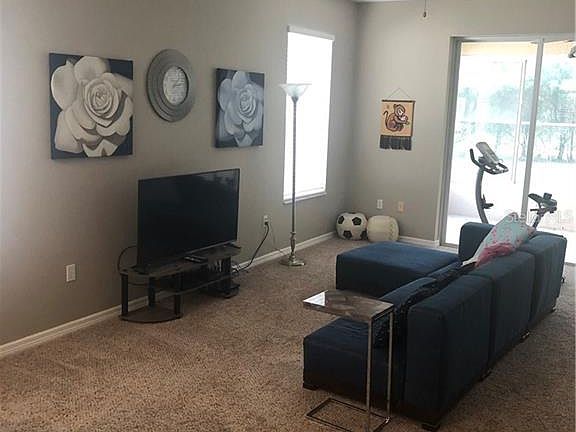 3rd image of 5550 Legend Hills Ln