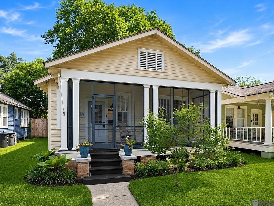 1st image of 2145 Wisteria St