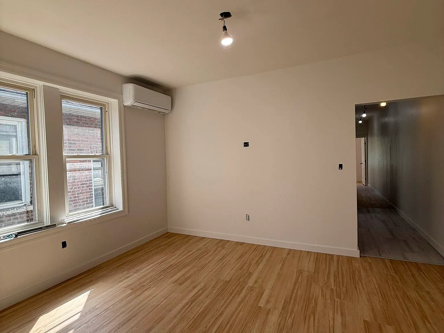 162 East 40th Street — Photo 4