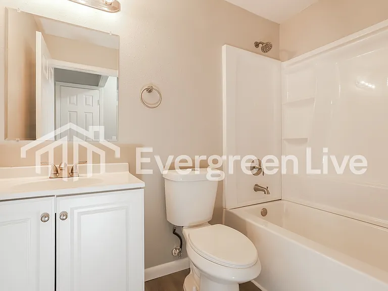 4518 E 26th Ave — Photo 10