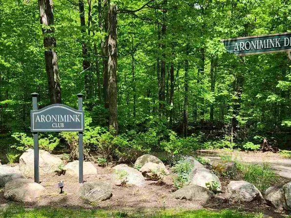 992 Aronimink Dr Lot 14, Harbor Springs, MI 49740