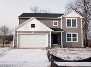 10860 Poplar Bluff Ct, Portage, MI 49024