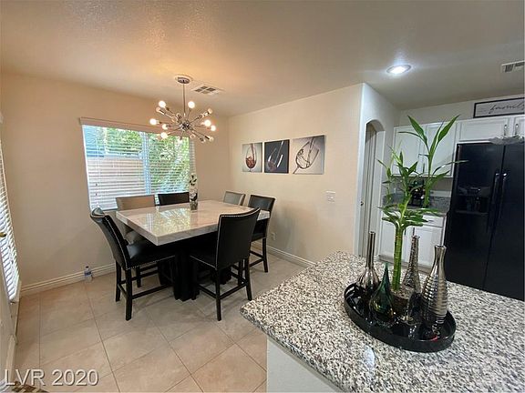 4th image of 9091 Maycott Ave
