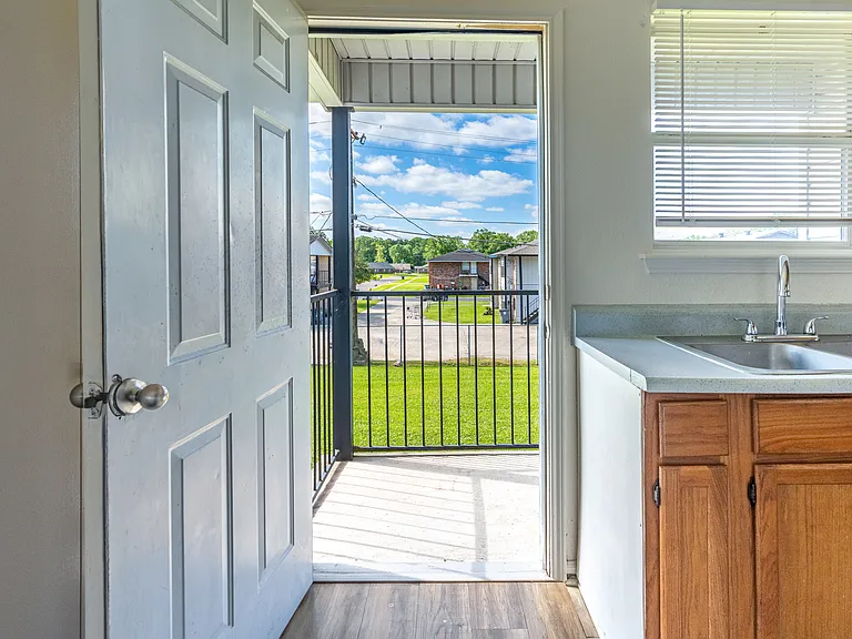 Camellia Trace Apartments — Photo 31