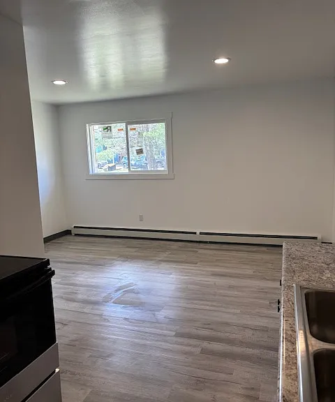 595 Wagner Dr #22 — Photo 4