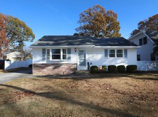703 Hughes Ave, Cape May, NJ 08204
