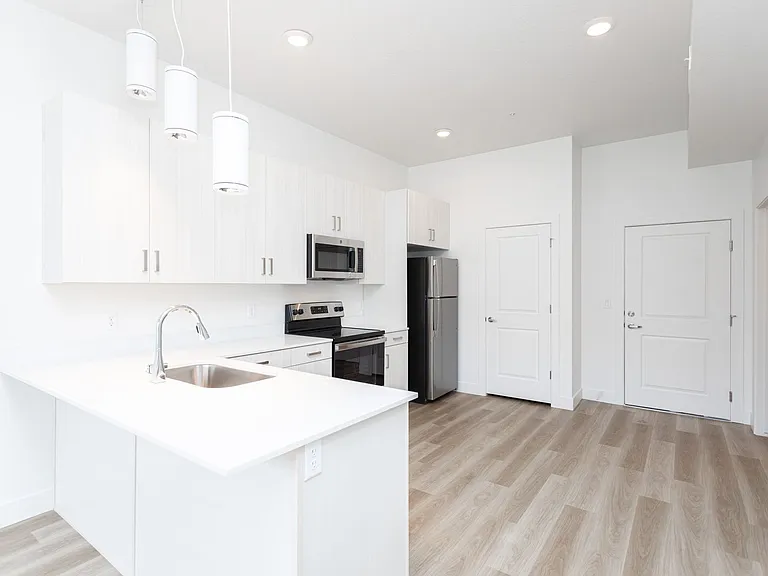 Wasatch View Apartments — Photo 20