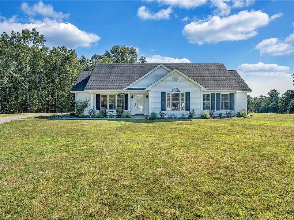 70 Twelve Oaks Dr, Hardy, VA 24101 Zillow