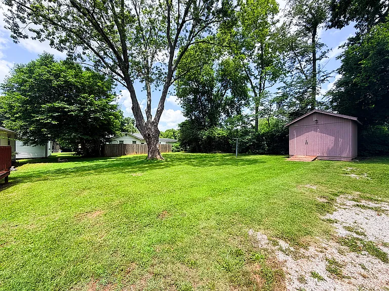 634 McElwain Ct — Photo 8