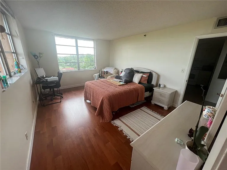 3001 W Rolling Hills Cir #710 — Photo 5