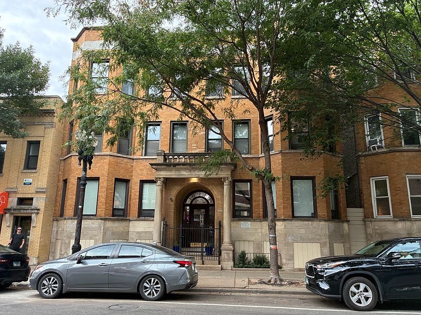 1st image of 2944 N Broadway St #1N