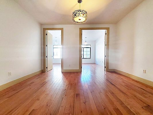 4th image of 236 Boerum St #2