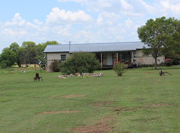 3rd image of 2854 Sundown Dr