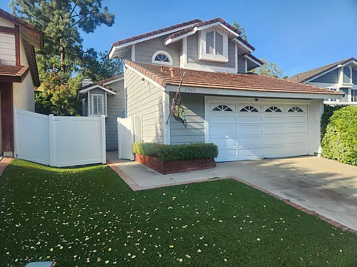 2542 Winchester Way Photo 1