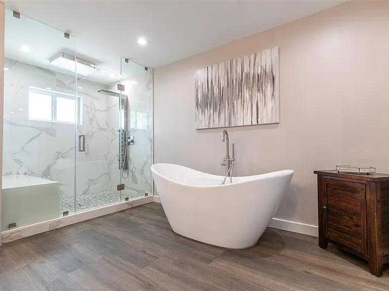 2275 SW 44th St — Photo 23